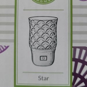 Scentsy mini warmer; Wall Plug: Star style